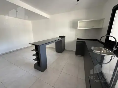 Depto Tipo Casa 3 ambientes con 1 baño