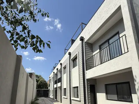 Venta PH 3 Ambientes en Ituzaingo Norte