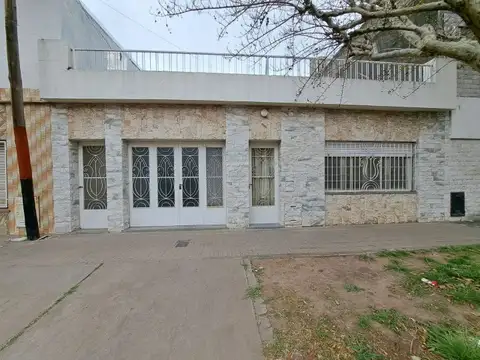 CASA EN VENTA, ROSARIO.