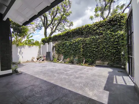 Depto Tipo Casa en Alquiler en Martinez, $ 1.600.000