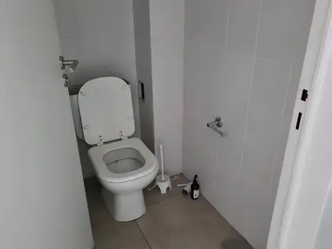 Gran Oportunidad! Espectacular Local en Corredor DOHO