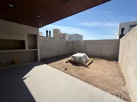 Depto Tipo Casa en Venta de 3 dormitorios