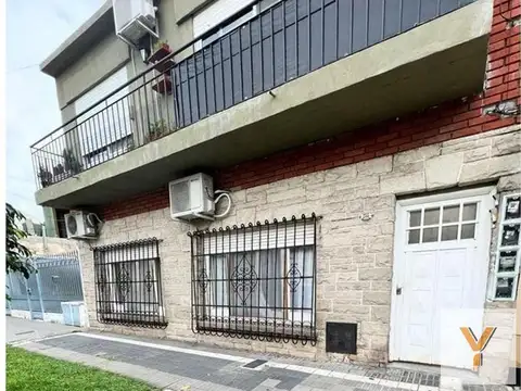 Terranova e/ Florencio Varela y Vélez Sarsfield