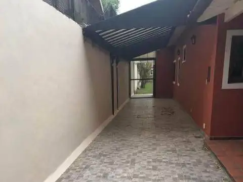 Casa en Venta en Monte Grande, USD 260.000