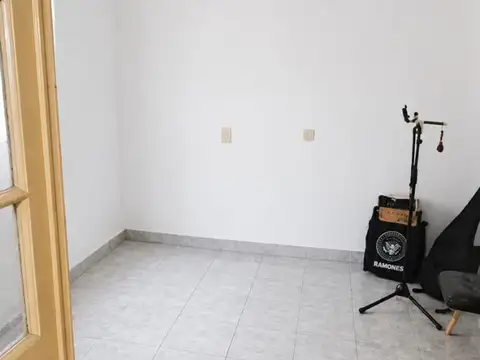 Depto Tipo Casa 3 ambientes con 1 baño
