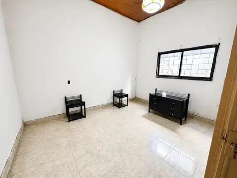 Depto Tipo Casa en Venta en Mataderos, USD 99.000