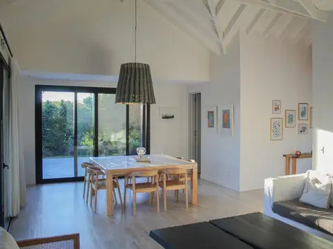 Casa en Bella Vista- Buenos Aires Golf- 4 años- 4 ambientes