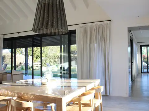 Casa en Venta al Este