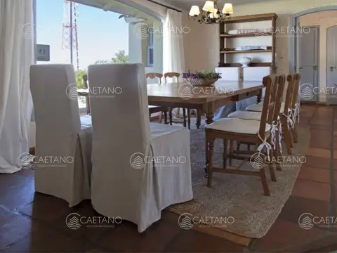 Casa en Alquiler Temporal en Montoya, USD 18.000