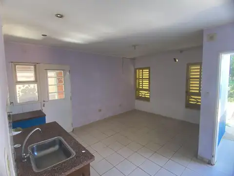 VENDO CASA, Posadas, Misiones- B° Pratt