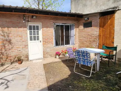 Casa en Venta en Castelar, USD 80.000