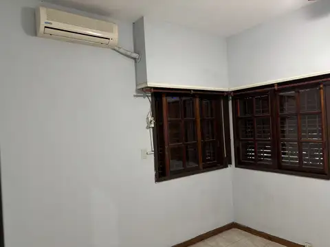 Casa en Alquiler 25 años
