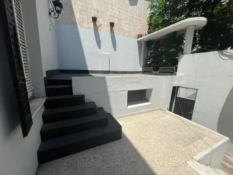 Depto Tipo Casa en Venta de 4 dormitorios