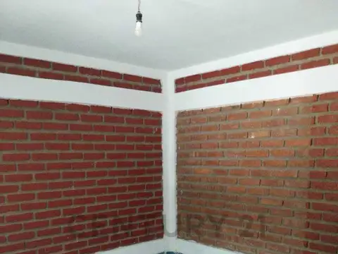 VENTA DE DEPARTAMENTO DOS DORMITORIOS EN PLANTA BAJA- LAS HERAS-MENDOZA.