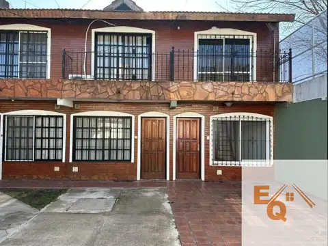 Dúplex en venta c/ cochera en San Miguel