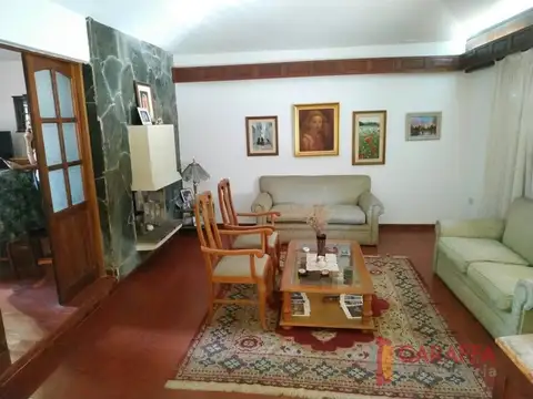 Casa en Venta en Lomas de San Martín, USD 110.000