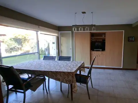 Casa en Venta de 5 dormitorios