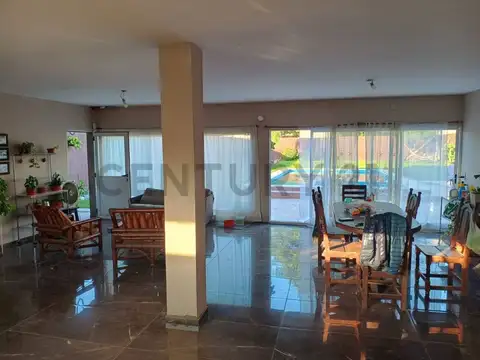 General  Hornos 500, Piso 0