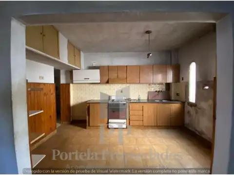 Casa 3 ambientes con 1 baño