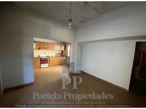 CASA A RECICLAR PROPIEDAD VALOR LOTE HAEDO NORTE