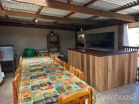 VENTA- CASA EN EL CENTRO DE ZELAYA - OPORTUNIDAD