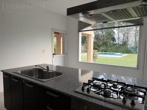 Casa en Alquiler en San Isidro Labrador, USD 2.100