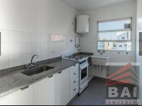 Departamento en Alquiler en Monserrat, $ 750.000