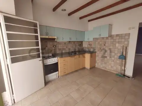 Depto Tipo Casa en Venta en Villa Real, USD 165.000