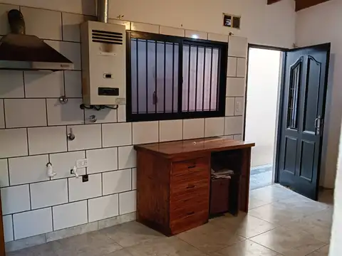 Depto Tipo Casa 2 ambientes con 1 baño