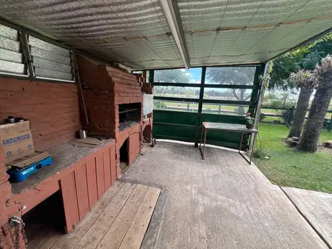 Quinta en Venta con 1 cochera