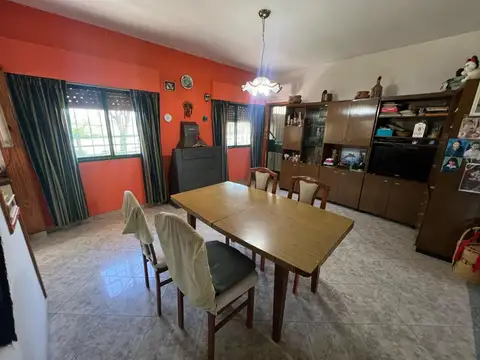 Venta casaquinta en el KM 63, Ruta 2, Barrio "Los Cachorros"