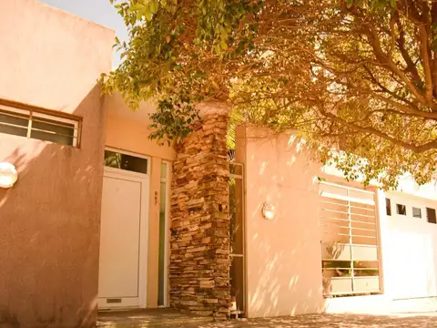 Casa en Esperanza de 3 dormitorios