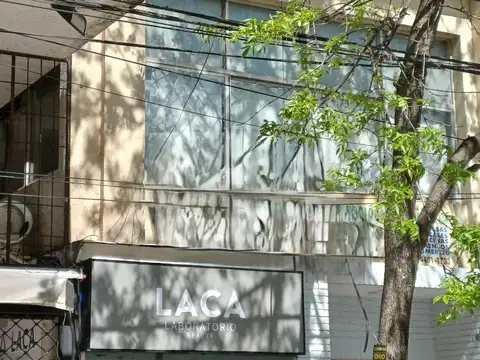 Oficina Centro de S. Isidro a 1 cuadra Estac. y 3 Tribunales