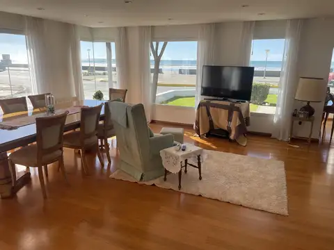 Casa en Venta en Rada Tilly, USD 1.200.000