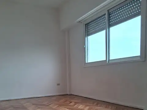 Departamento en Alquiler en Almagro, $ 620.000