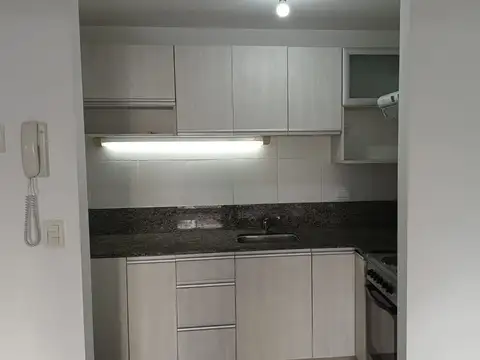 Gral Emilio Conesa 2500, Piso 1