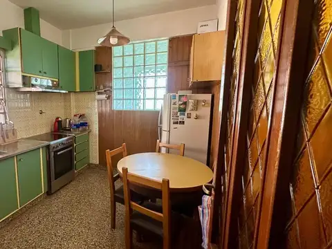 VENTA PH 3 AMB CON PATIO, TERRAZA Y COCHERA MORON