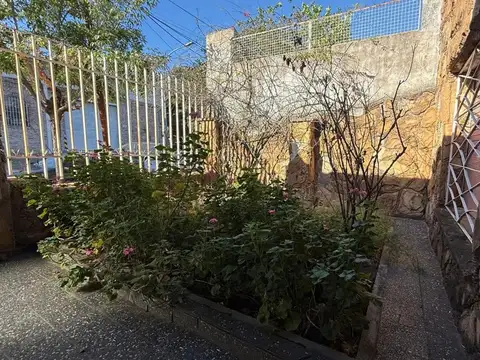 Casa en Venta en Mataderos, USD 120.000