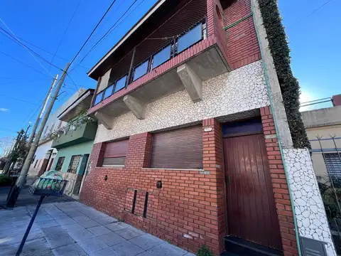 PH 3 AMB. C/PATIO Y BALCON APTO CREDITO AVELLANEDA