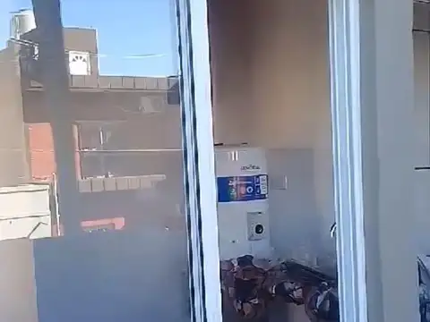 Depto Tipo Casa en Alquiler de 2 ambientes