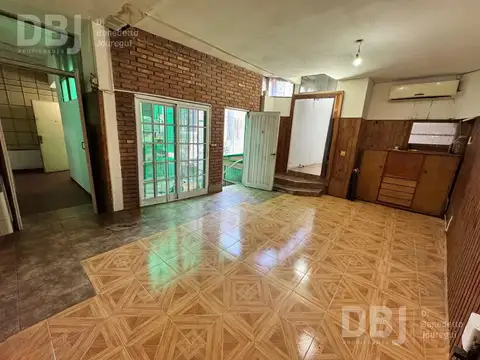Local en Alquiler en Primera Junta, $ 1.500.000