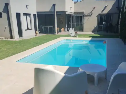 Casa en Venta en Florencio Varela, USD 170.000