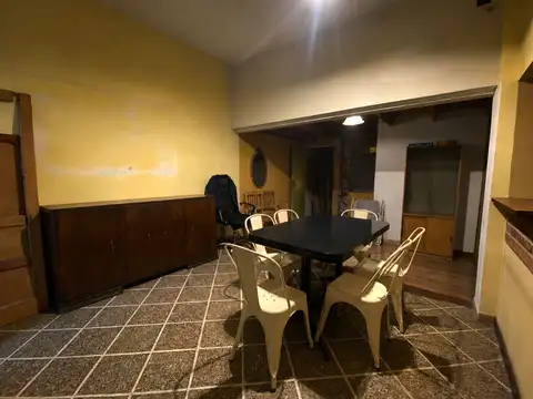Depto Tipo Casa en Venta con 1 cocheras
