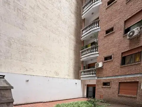 Departamento en venta 1 dorm con patio Nueva Cordoba