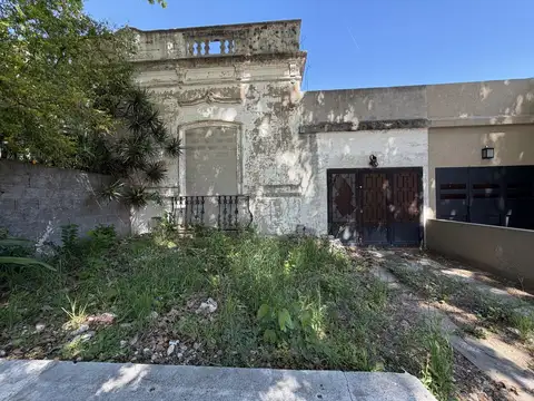 Casa a reciclar en Venta, Alberdi, Rosario, Warnes 2300