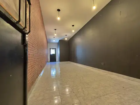 Local comercial de 30 metros