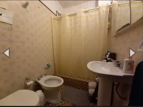 Depto Tipo Casa en Venta con 1 cocheras