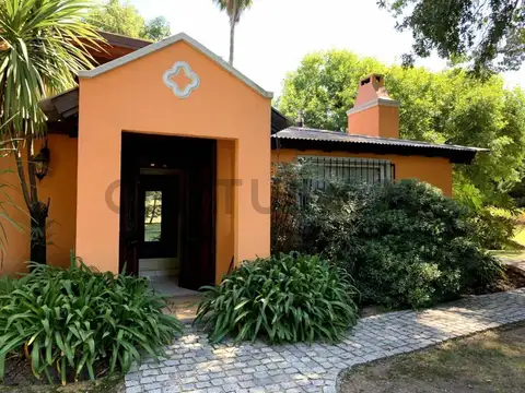 QUINTA EN VENTA: DOS CASAS SOBRE 2.5 HECTAREAS  EN PILAR - FINANCIACION PRIVADA
