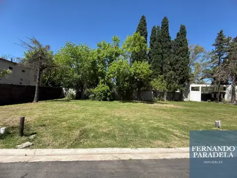 Terreno en Venta en Barrio Parque Leloir, USD 67.000