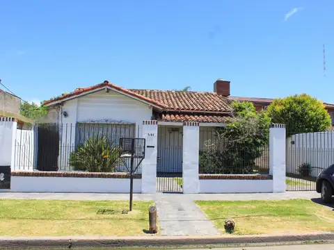 CASA 4 AMBIENTES EN VENTA TRONCOS DEL TALAR